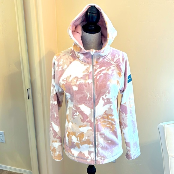 Calvin Klein Performance Jackets & Blazers - Calvin Klein Performance cute camo fleece hoodie. Small. Like new!!